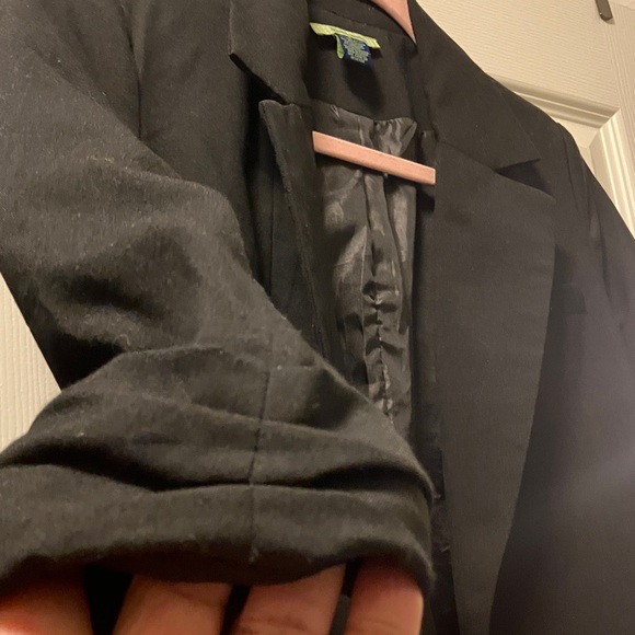 Elegant Black Women's Blazer - Picture 6 of 7
